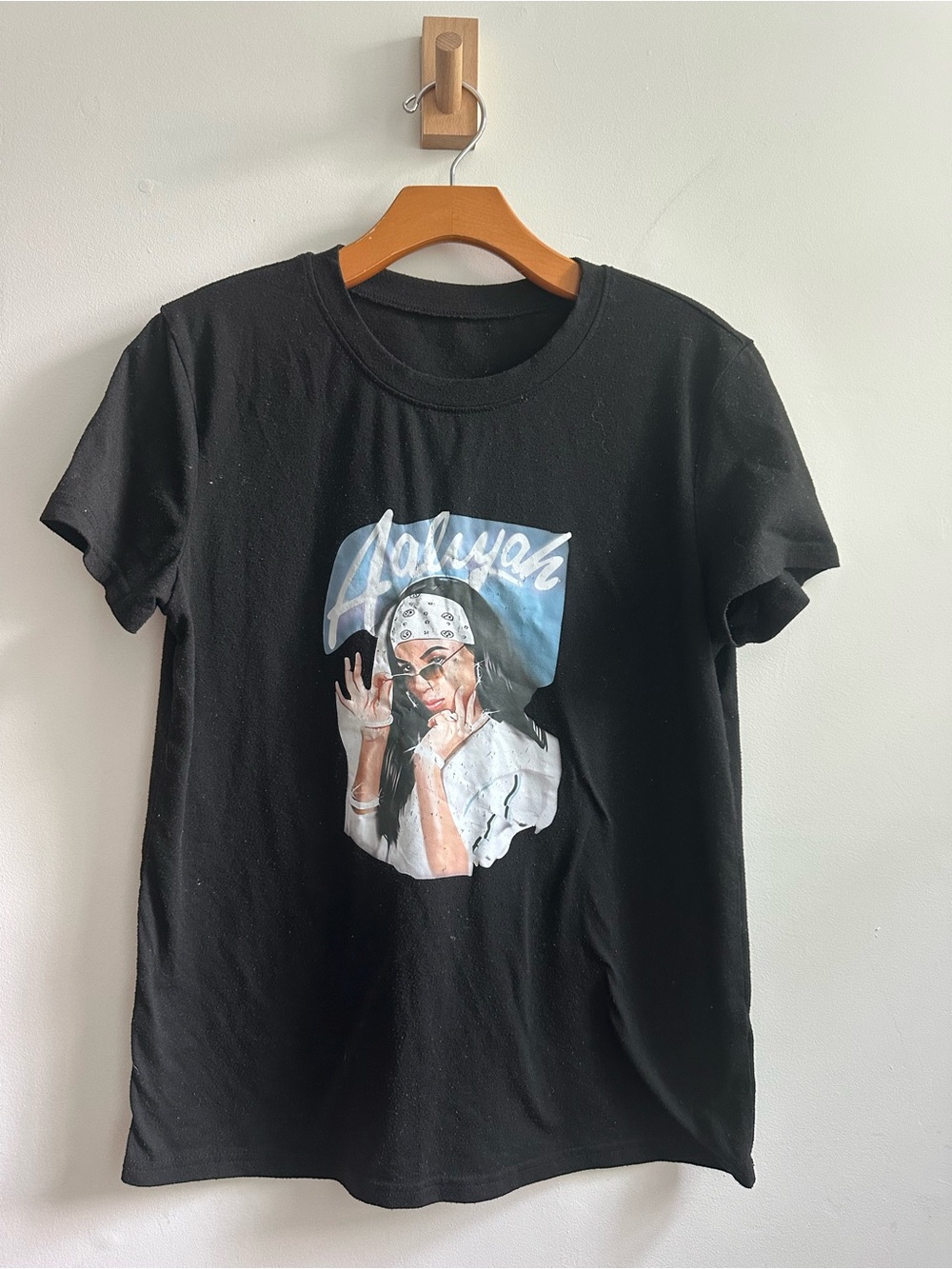 Aaliyah Women’s Tee